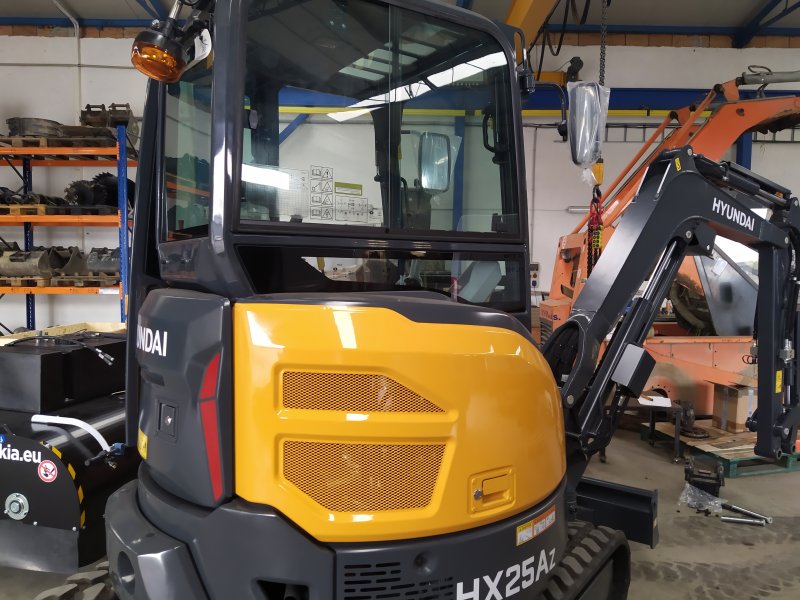 Hyundai HX25AZ*33460