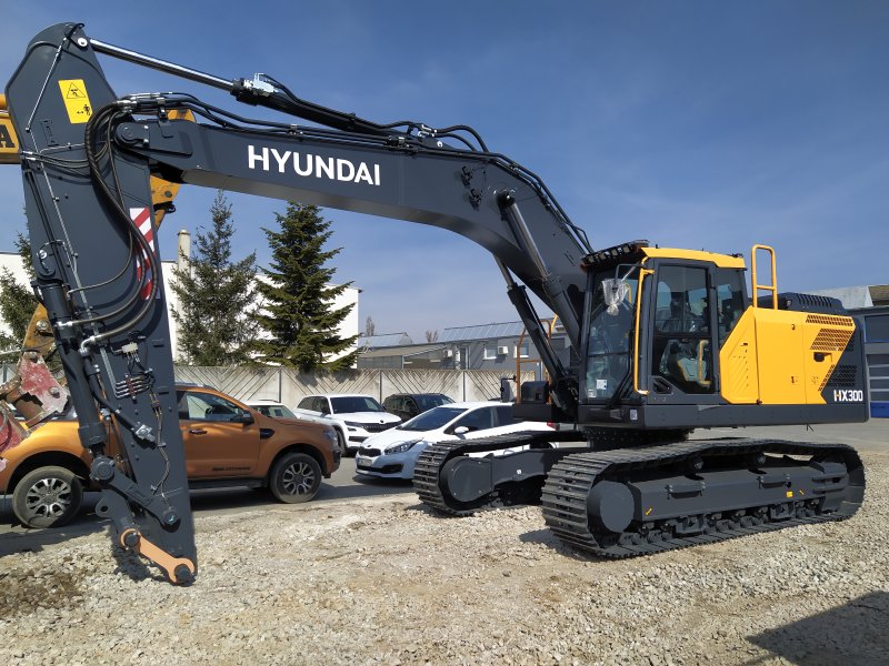Hyundai HX300L-1A5*00028