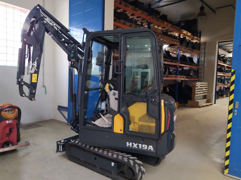 Hyundai HX19A-C1-EU01*40151