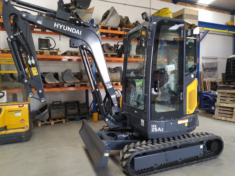 Hyundai HX25AZ*40235