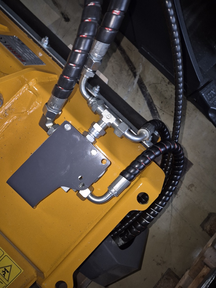 20251126_083421_resized