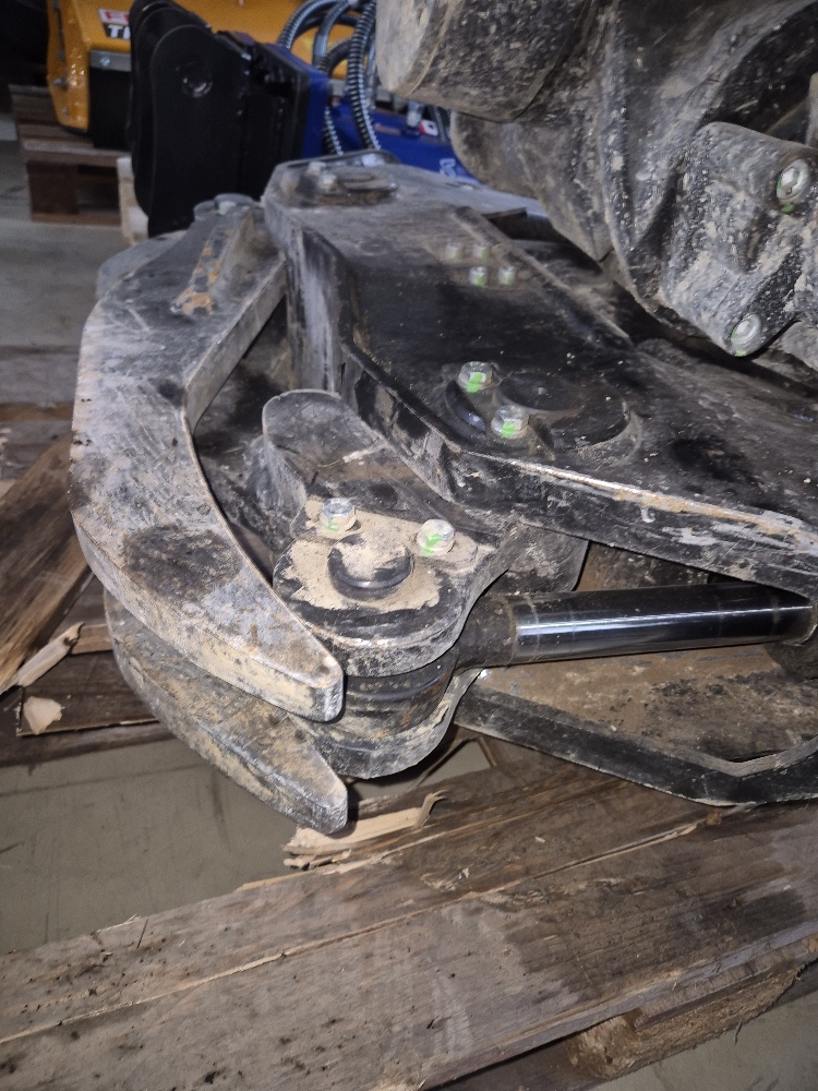 20251126_084402_resized