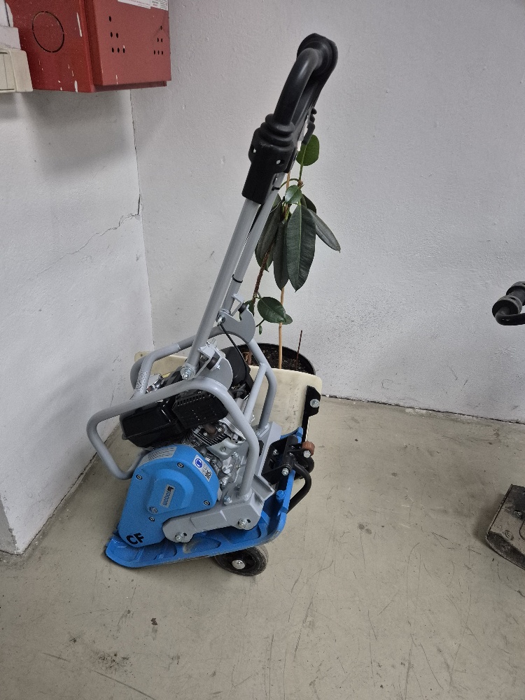 20251126_085957_resized