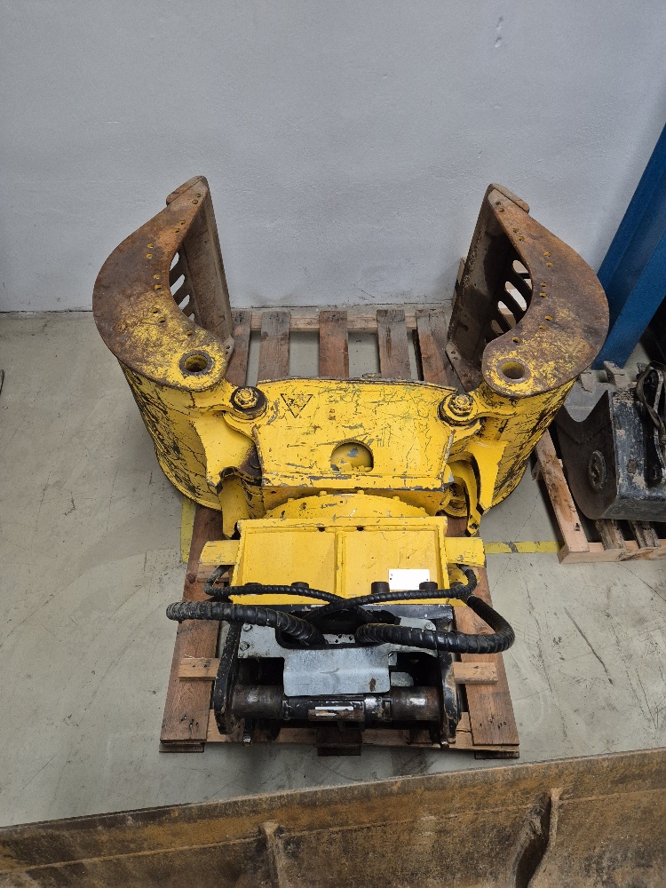 20251126_090227_resized