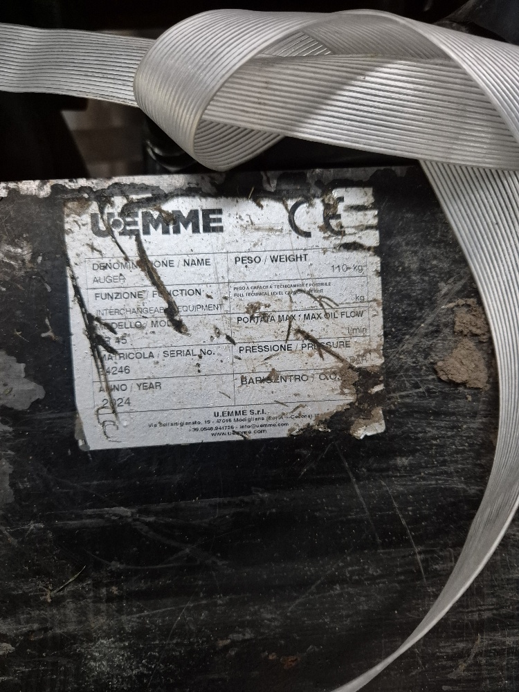 20251126_091841_resized